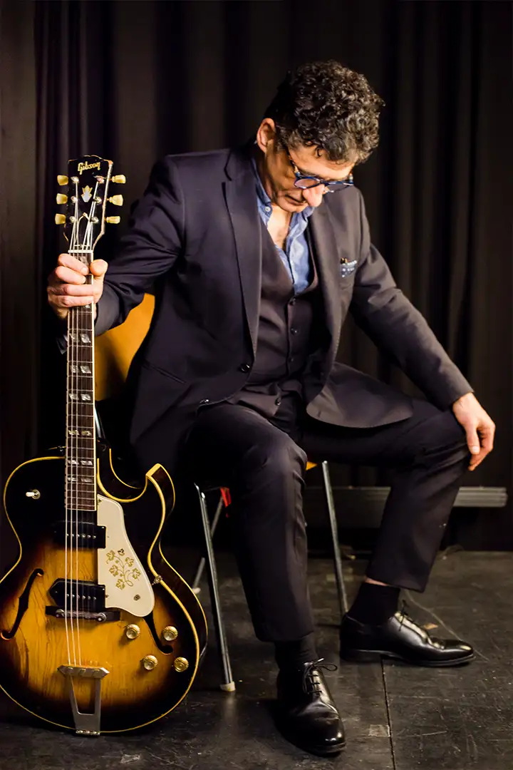 Massoud Godemann - Gitarre